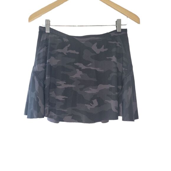 Athleta Match Point Skort Tennis Golf Athetic Skirt Black Camo S - Picture 3 of 11